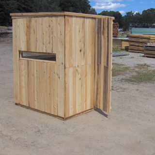 hinged07