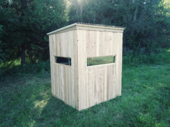 Completed deer blind